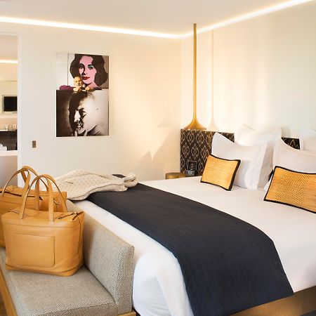 Hotel Marignan Champs-Elysees Париж Екстериор снимка