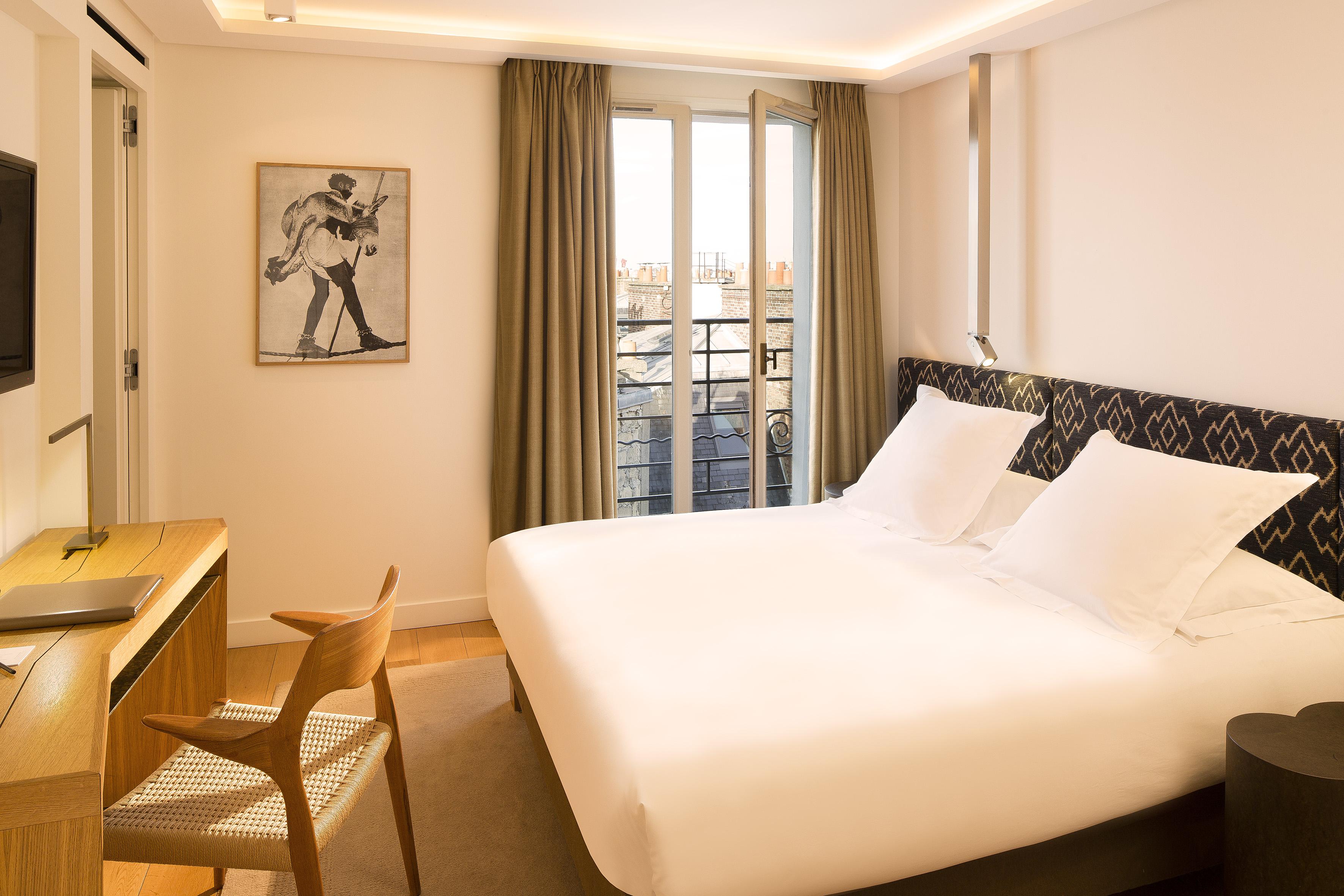 Hotel Marignan Champs-Elysees Париж Екстериор снимка
