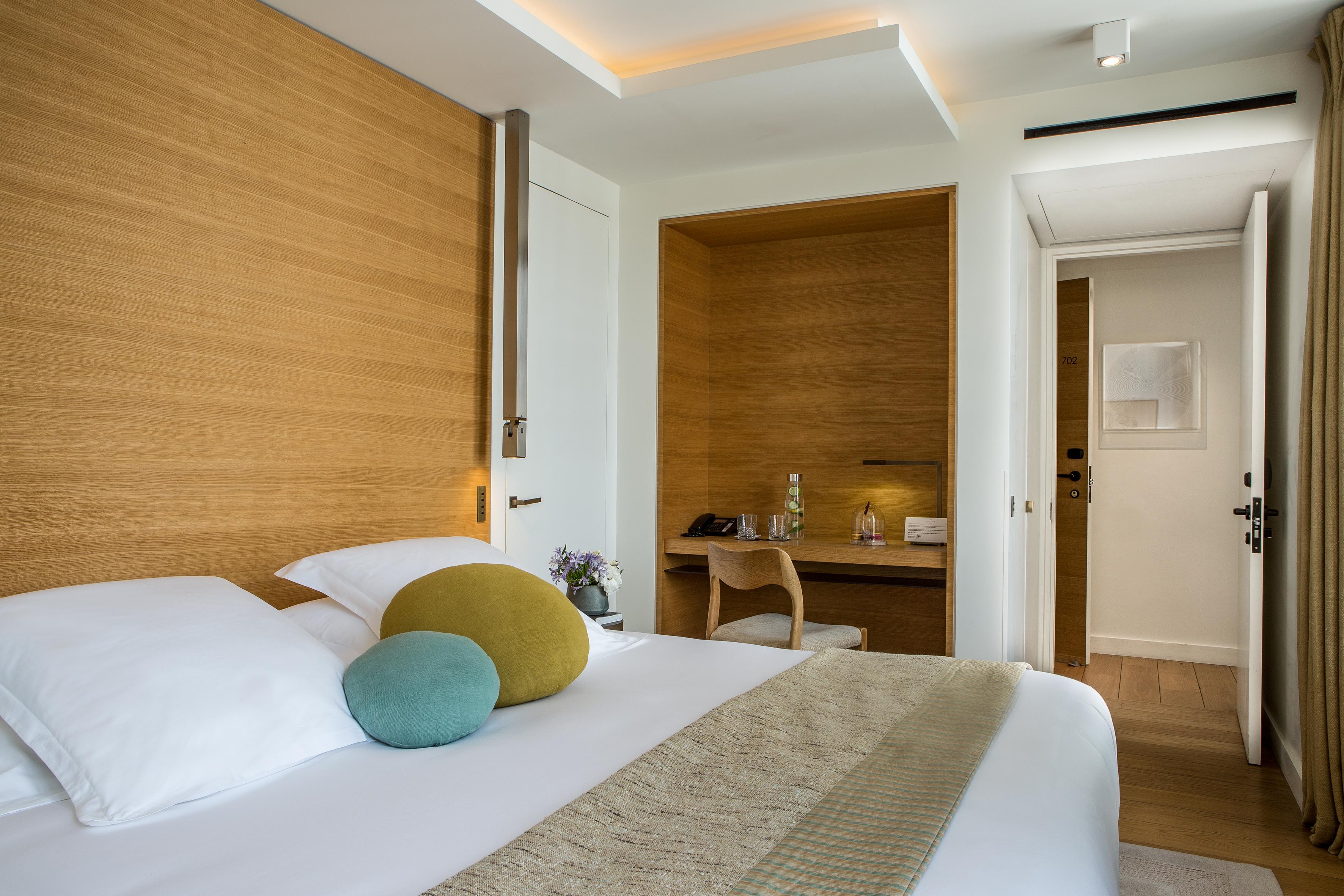 Hotel Marignan Champs-Elysees Париж Екстериор снимка